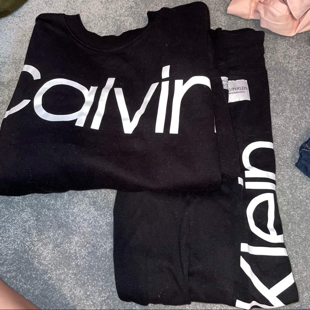 CK Performance Sweatsuit (small top medium bottom)